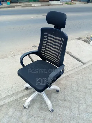 Boss Office Products Kiti cha Ofisi cha Msingi wa Metali