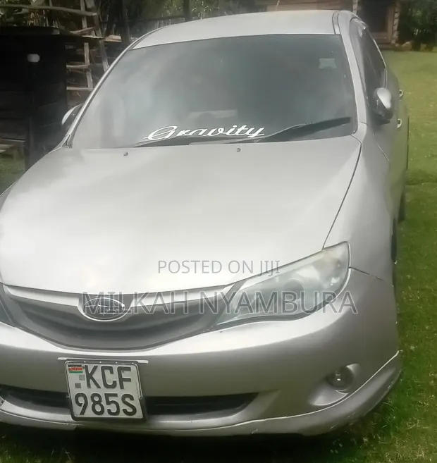 Subaru Impreza 2010 Silver - 1