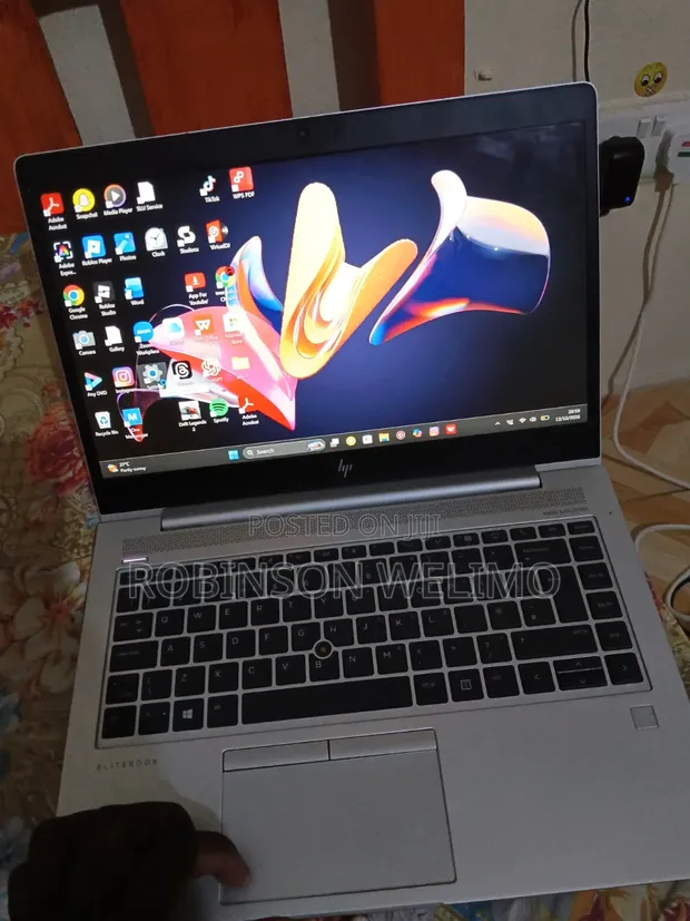 Laptop HP 14-ep0063 64GB RAM, 256GB SSD - 1