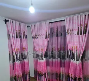 Pazia Zenye Mandhari ya Katuni kwa Watoto