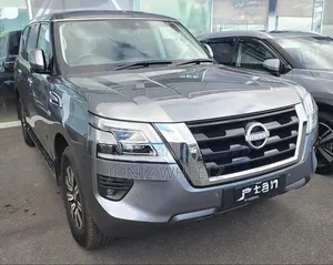 Nissan Patrol Mpya 2025 Gray