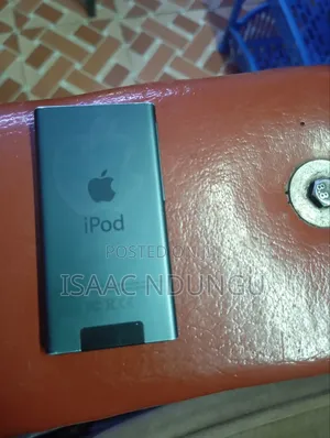 Kicheza Muziki cha Apple (Used)