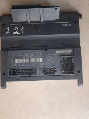 Mercedes-Benz W221 S-Class Front Door Control Module