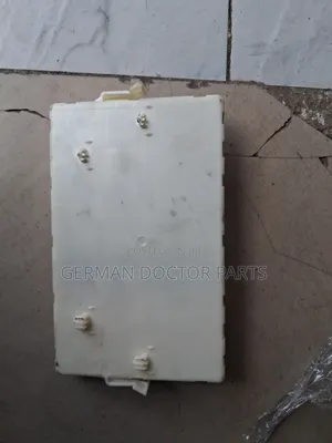 Mercedes-Benz W207 Door Control Module (DCM)