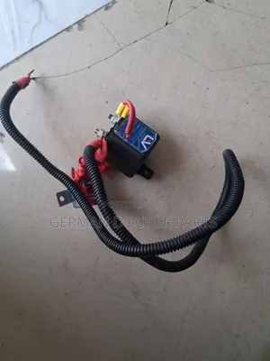 Mercedes-Benz W213 High-Current Battery Isolator