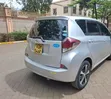 Toyota Ractis 2016 Silver - 3