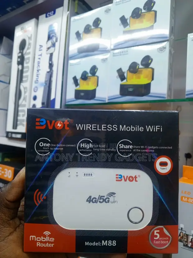 BVOT M88 4G LTE Portable MiFi Router - 150Mbps - 1