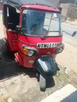 Piaggio Tuk-Tuk 2022 Red - 2