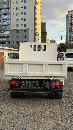 Mitsubishi Canter Tipper 2019