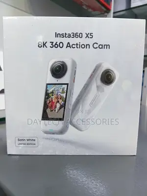 Insta360 X5 Kamera ya Action 8K 360 - Nyeupe