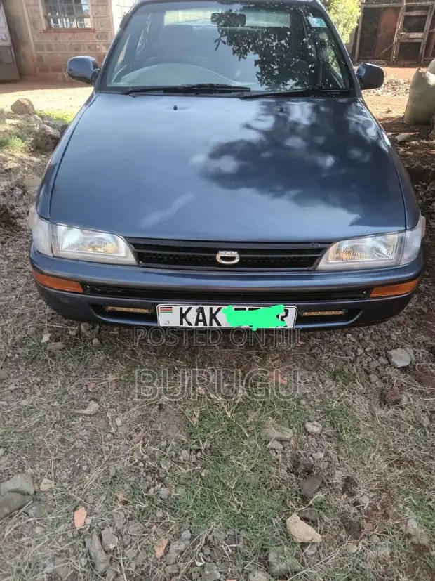 Toyota Corolla AE100 2001 - 1