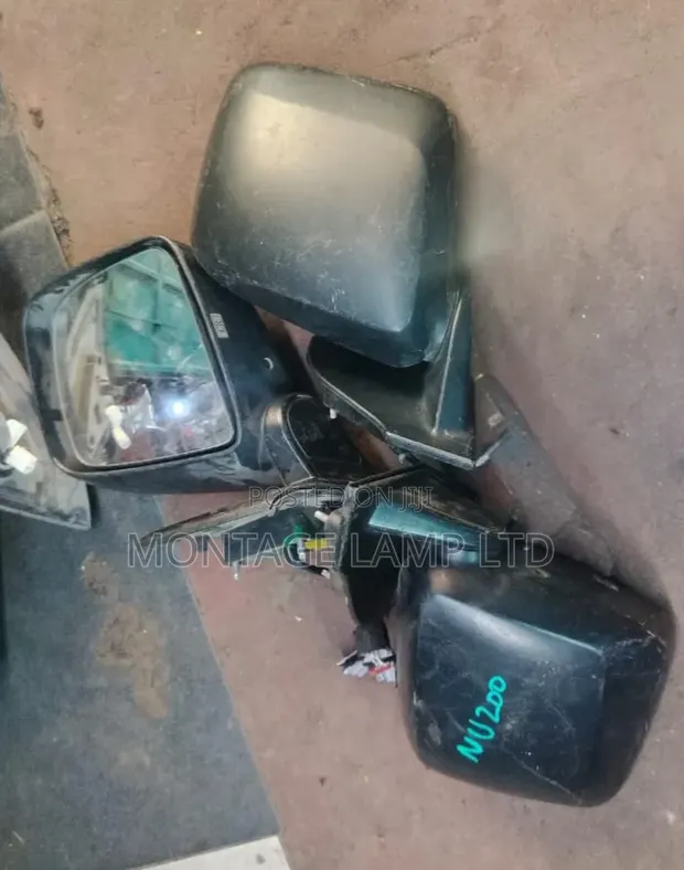 Nissan NV200 Automatic Side Mirror (Used, Ex-Japan) - 1