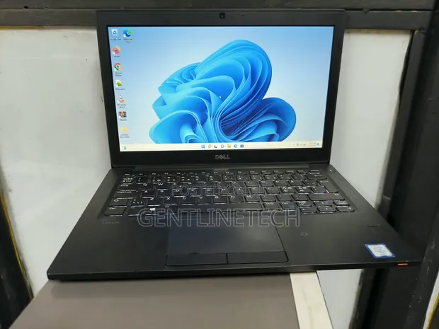 Dell Latitude 7280 Laptop - Intel Core i7, 8GB RAM, 128GB SSD - 1
