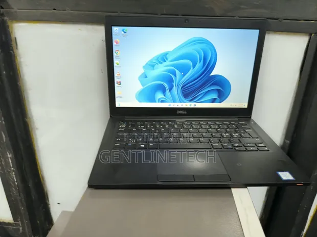 Laptop Dell Latitude 7280 - Core i7, 8GB RAM, 128GB SSD - 1
