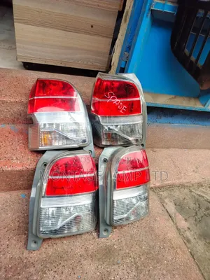 Tail Light ya Toyota Spade (Iliyo tumika)