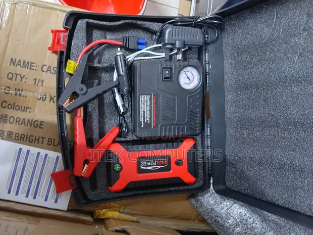 Compact 12V Jump Starter Kit na Air Compressor - 1