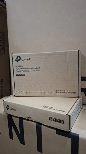 TP-Link EAP235-Wall AC1200 Wireless Gigabit Wall-Plate Access Point