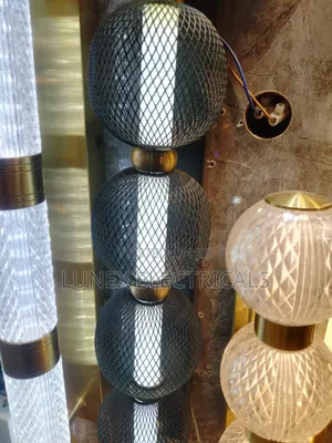 Black Gold 3-Part Mesh LED Pendant Wall Light