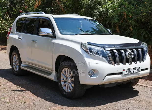 Toyota Land Cruiser Prado 2015 Nyeupe - 1