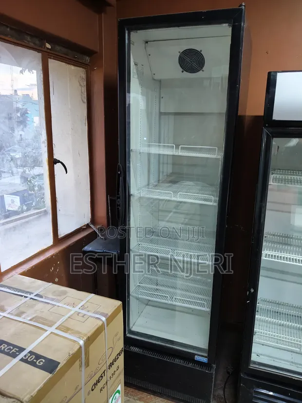 Suden Intercool 600L Display Counter Fridge - 1