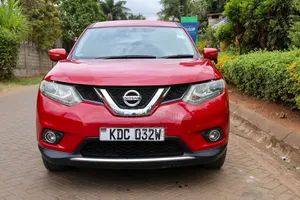 Nissan X-Trail 2013 Nyeusi