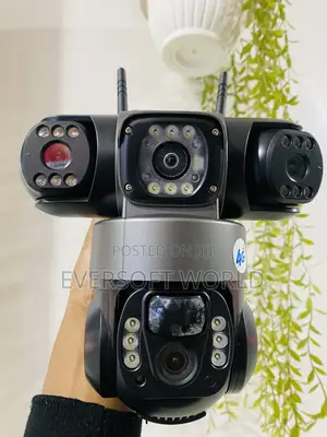 Wireless 4G Triple-Lens PTZ Solar CCTV Security Camera