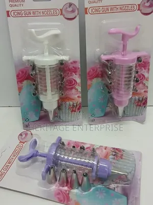 Brand New Cake Icing Gun with Nozzles