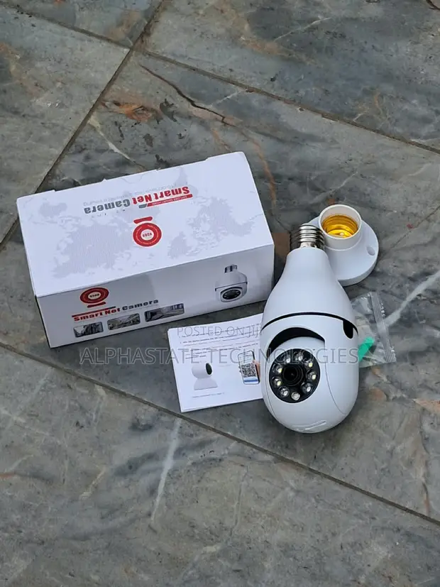 Smart WiFi Bulb Camera 360° PTZ Single Lens - 1