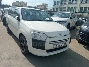 Toyota Succeed 2019 - White
