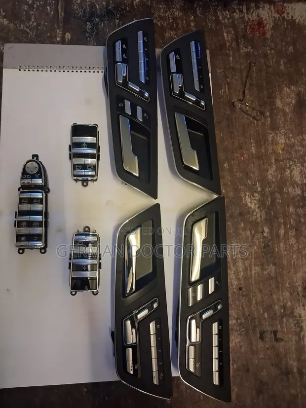Mercedes-Benz W221 Door and Seat Controls - 1