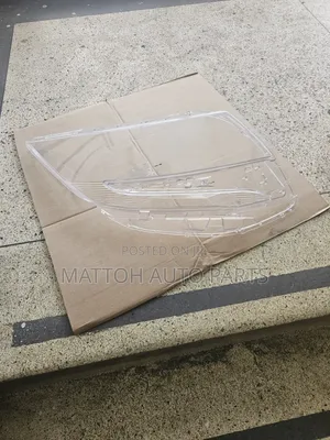 Toyota Noah Headlight Lens (2019)