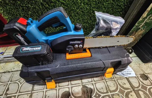 Meakida 12" Cordless Chainsaw - 1