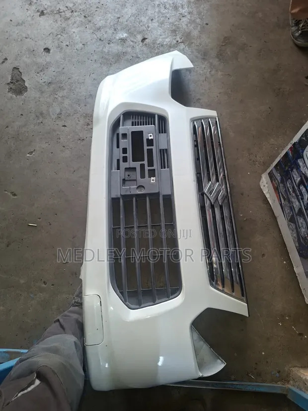 Suzuki Wagon R Front Bumper - Ex Japan - 1