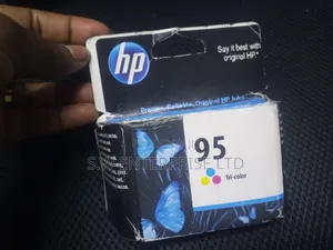 HP 95 Tri-Color Original Ink Cartridge (C8766WN)