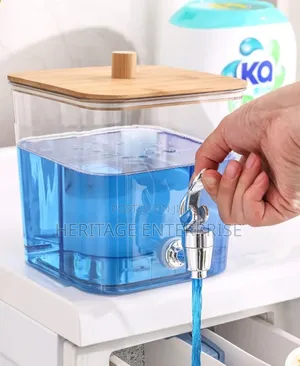 Acrylic Laundry Detergent Dispenser with Bamboo Lid