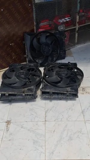 Shabiki wa Radiator wa Mercedes-Benz W204 (2008-2014)