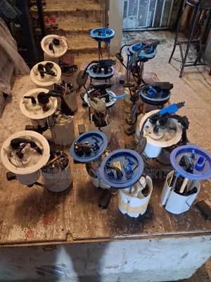 Assorted Volkswagen Fuel Pumps