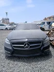 Mercedes-Benz CLS 2012 Nyeusi - 2