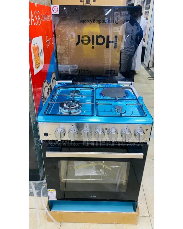 Haier 60x60cm Cooker ya Gesi ya Milango 4 na Kifaa cha Gesi - 1