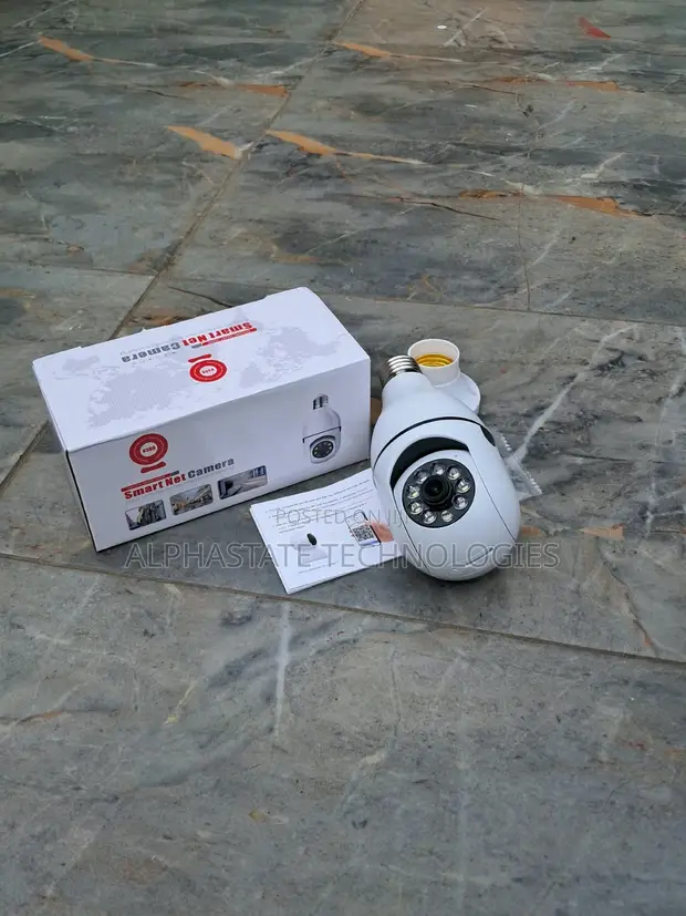 Kamera ya CCTV ya Bulb Isiyo na Waya na Mzunguko wa 360° - 1