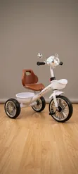 Kids' Tricycle Ride-on Toy with Storage Baskets (Ages 2-5) - 1