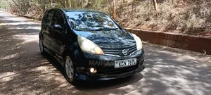 Nissan Note 1.4 Hatchback 2011