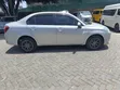 Toyota Axio 2015 Nyeupe - 4
