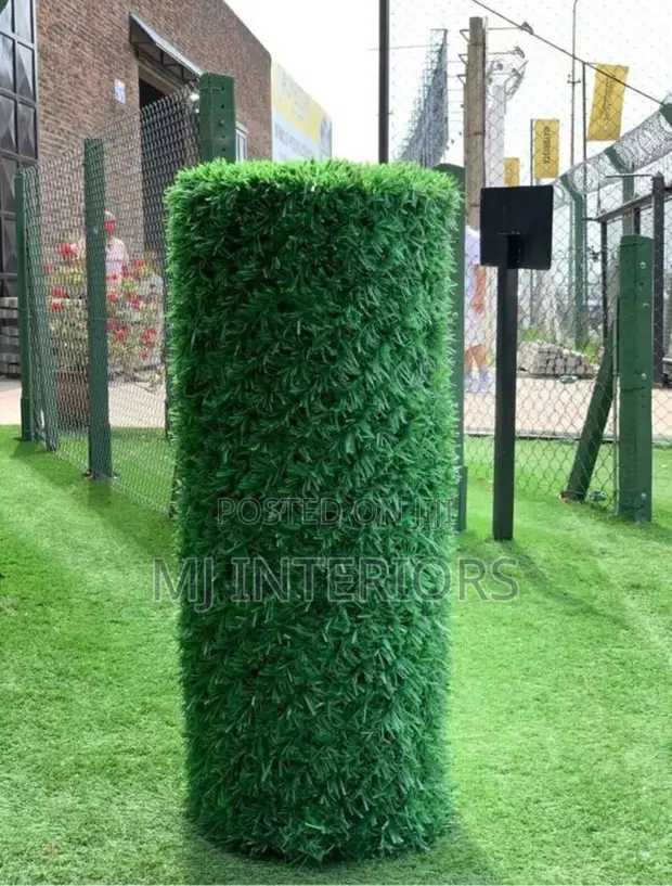 Artificial Grass Privacy Fence for Balconies & Gates - 1