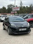 Toyota Aqua 2018 Nyeusi - 2