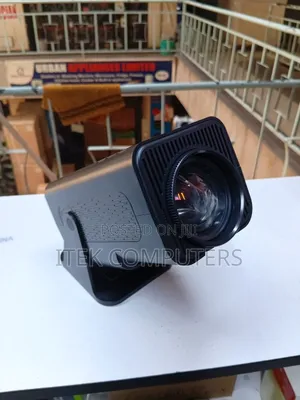 HY320 Android Projector kwa Michezo ya Kandanda na Michezo Mengine