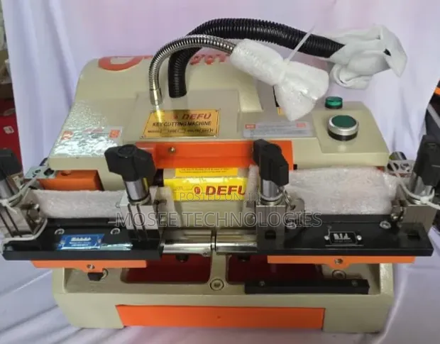 DEFU 100E1 Electric Key Cutting Machine - 1