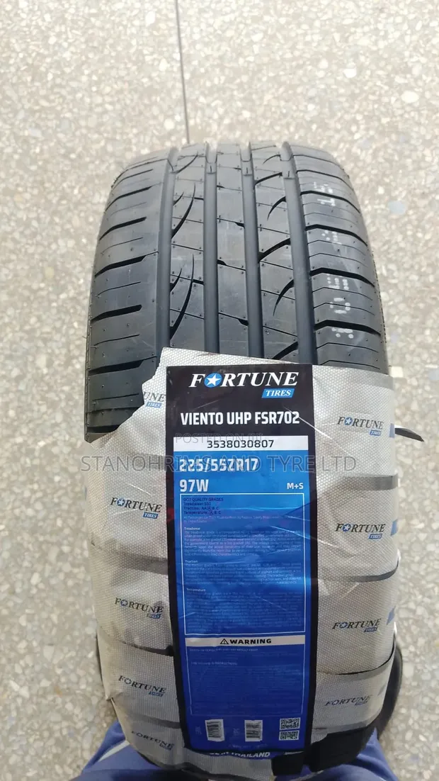 Fortune Tires 225/55/17 - Made in Thailand - 1