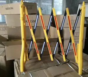 3m Retractable Road Barriers