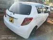 Toyota Vitz 2012 Nyeupe - 5